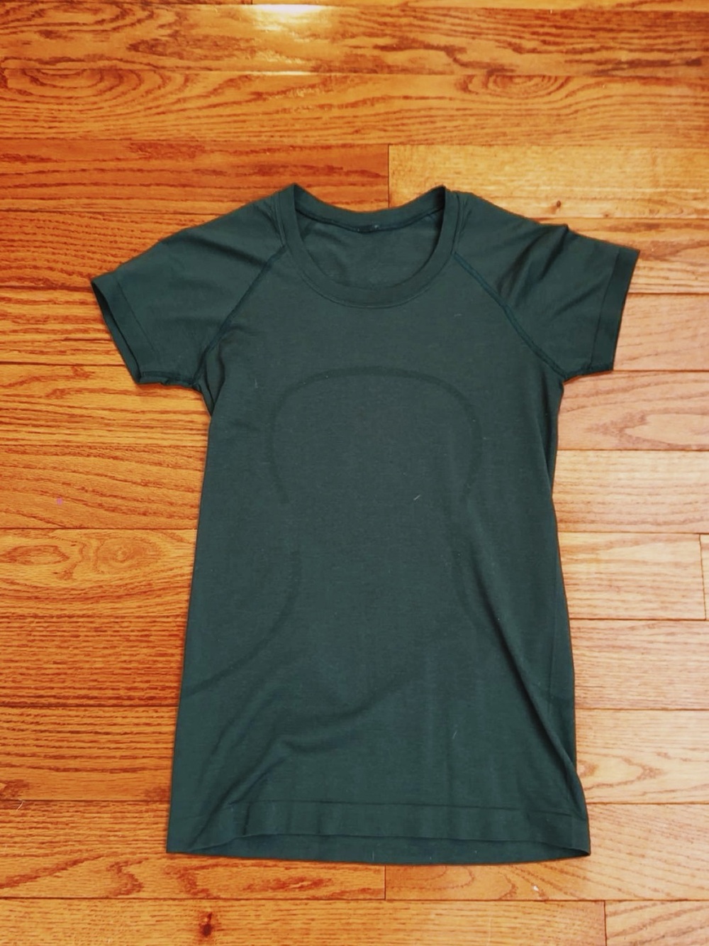 Lululemon Black Swiftly Tech Short-Sleeve Shirt 2.0 Hip Length
